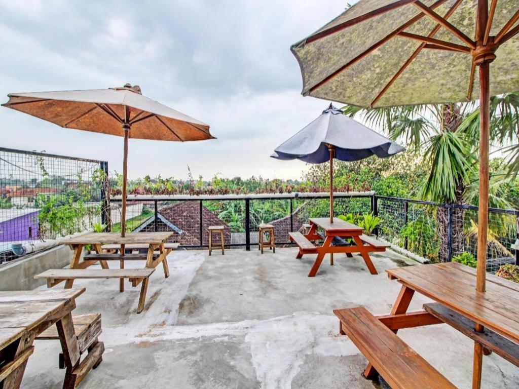 Oyo 92256 Sentosa Residence Yogyakarta Bagian luar foto